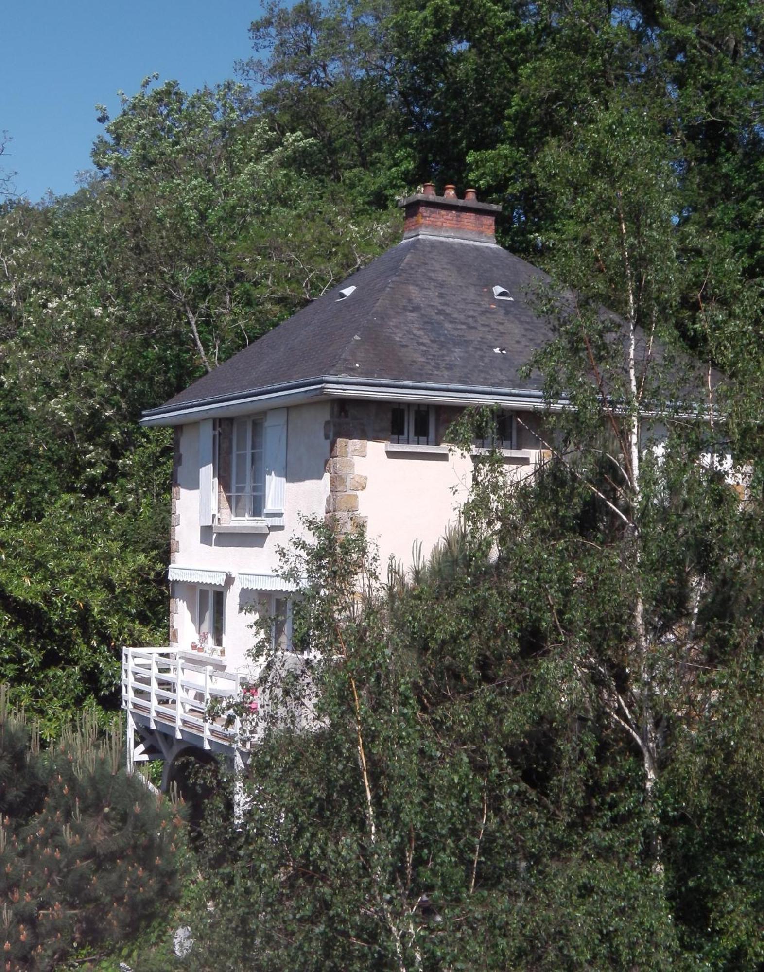 Gite La Bertichere 3 Etoiles Saint-Jean-le-Thomas Exterior foto